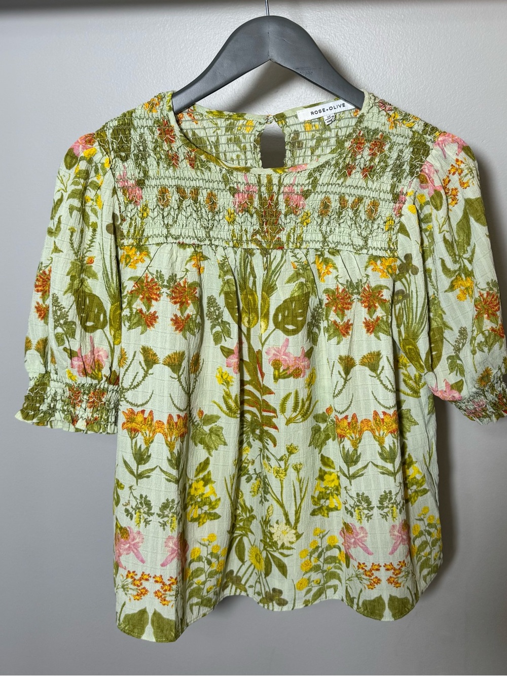 Rose & Olive Light Green Floral Smocked Puff-Sleeve Blouse